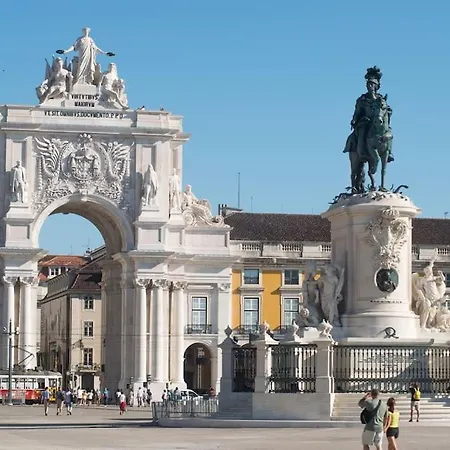 C2 Bairro Alto 18th Century Beautiful Apartment Lisbon
