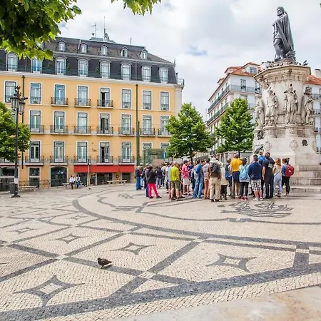 C2 Bairro Alto 18th Century Beautiful Apartament *
