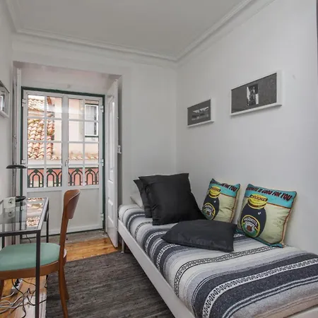 Apartment C2 Bairro Alto 18th Century Beautiful Lisbon